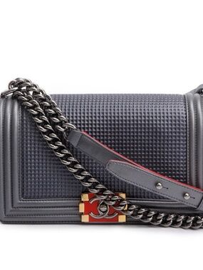 Authentic Chanel Boy Bag - Limited edition metallic grey